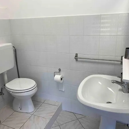 Apartment Casavacanzalacorte *